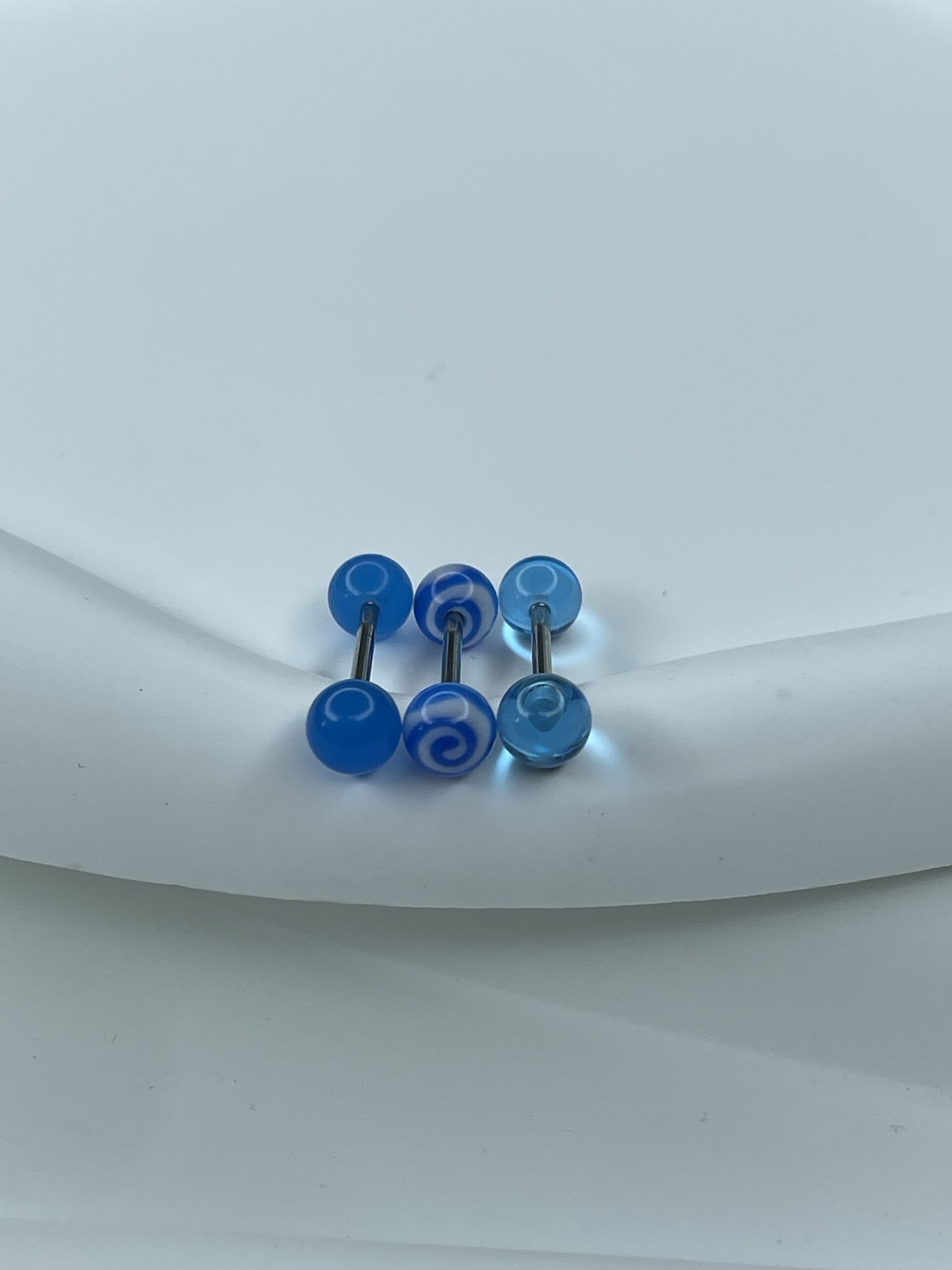 img_9769 Lot de 3 Piercings Langue Hypoallergénique (acier chirurgical) – Image 1