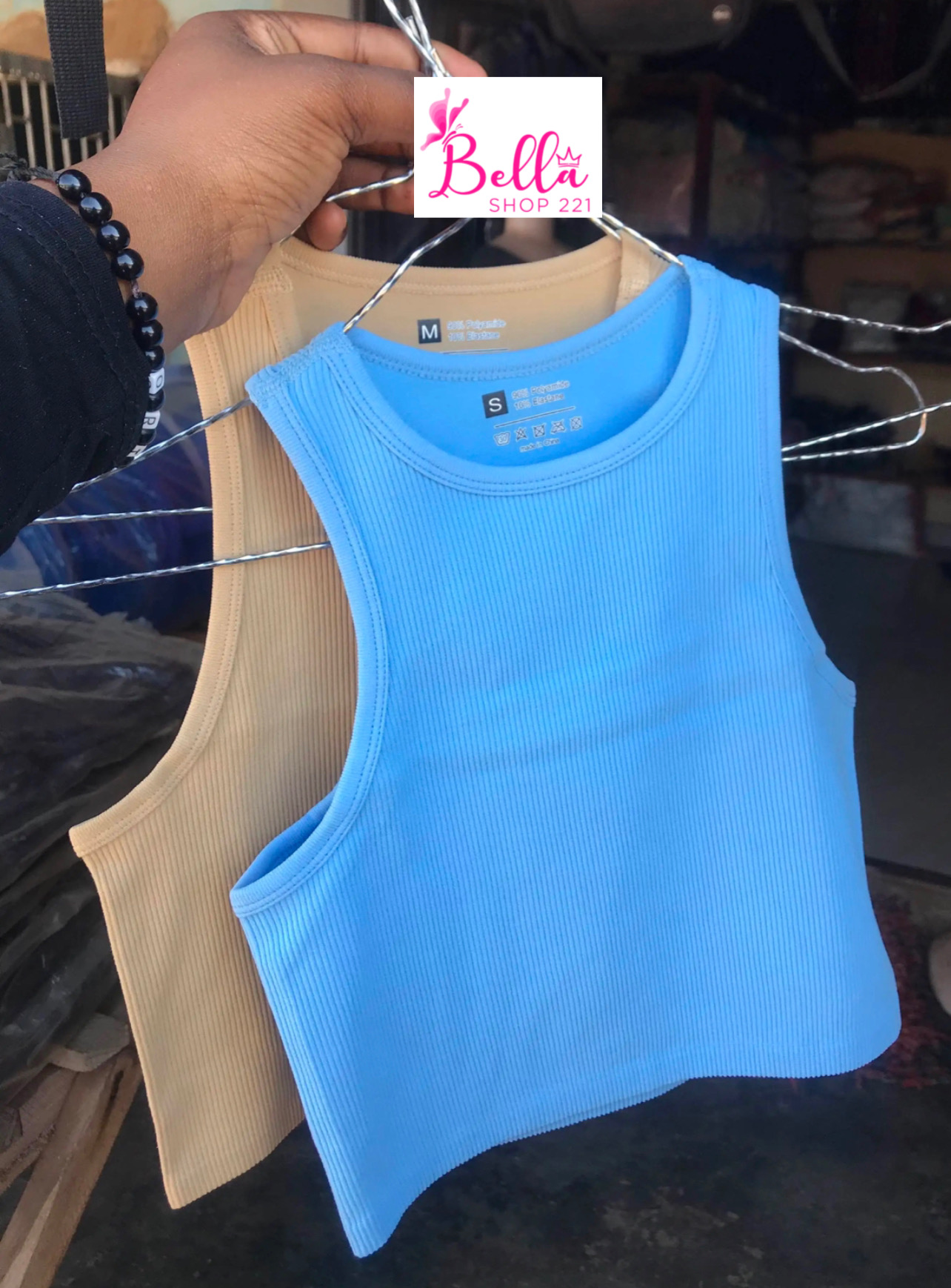 33800E57-F9EB-4E4B-9FFD-2599B29B6214 Crop top - bleu ciel – Image 1