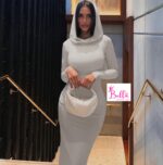 Robe longue manche avec capuche