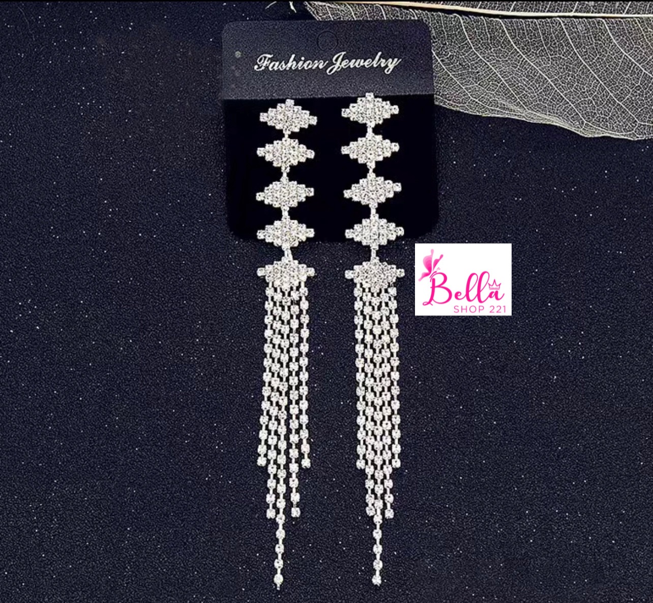 f864926c-40b6-4168-b078-9a94f8d888a4 Boucles d’oreilles losanges – Image 1