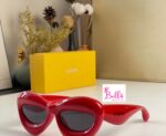 Lunette de soleil - Loewe (+ boîte + pochon + étui) – Image 2