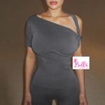 Ensemble pantalon bas large et top asymétrique - gris – Image 2