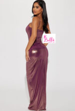 Robe de soirée métallique - violet – Image 2