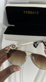 Lunette de soleil - Versace (+ boîte + étui) – Image 2