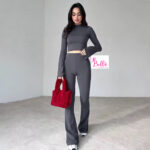 Ensemble pantalon et top avec manches évasées - gris