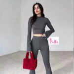 Ensemble pantalon et top avec manches évasées - gris – Image 2