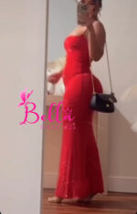 Robe moulante avec strass - rouge – Image 2