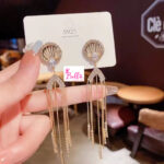 Boucles d’oreilles - coquillage en strass