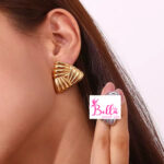 Boucles d’oreilles - triangle (acier inoxydable) – Image 4