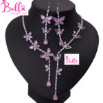 Ensemble de bijoux - collier et boucles d’oreilles papillon rose – Image 3