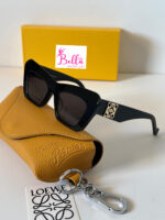 Lunette de soleil - Loewe ( + étui) – Image 3