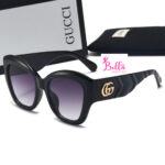 Lunette de soleil - Gucci  (+ boîte + étui)