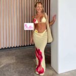 Ensemble Maillot de bain 3 pièces - jaune (bikini + jupe transparente) – Image 2