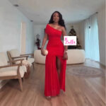 Robe moulante 1 manche - rouge