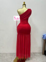 Robe moulante 1 manche - rouge – Image 4