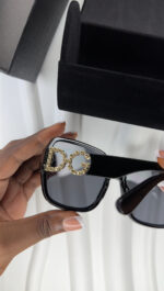 Lunette de soleil - dolce & gabbana  (+ boîte + étui) – Image 2