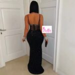 Robe moulante avec strass et paillettes - noire – Image 2