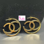 Boucles d’oreilles cerceaux Chanel - doré (acier inoxydable) – Image 4