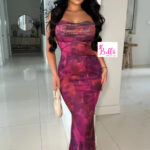 Robe moulante avec lacets - rose multicolore