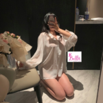 Ensemble de lingerie chemise et string - blanc  (taille unique) – Image 3