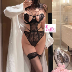 Ensemble de lingerie avec chaussettes montantes - noir  (taille unique) – Image 5